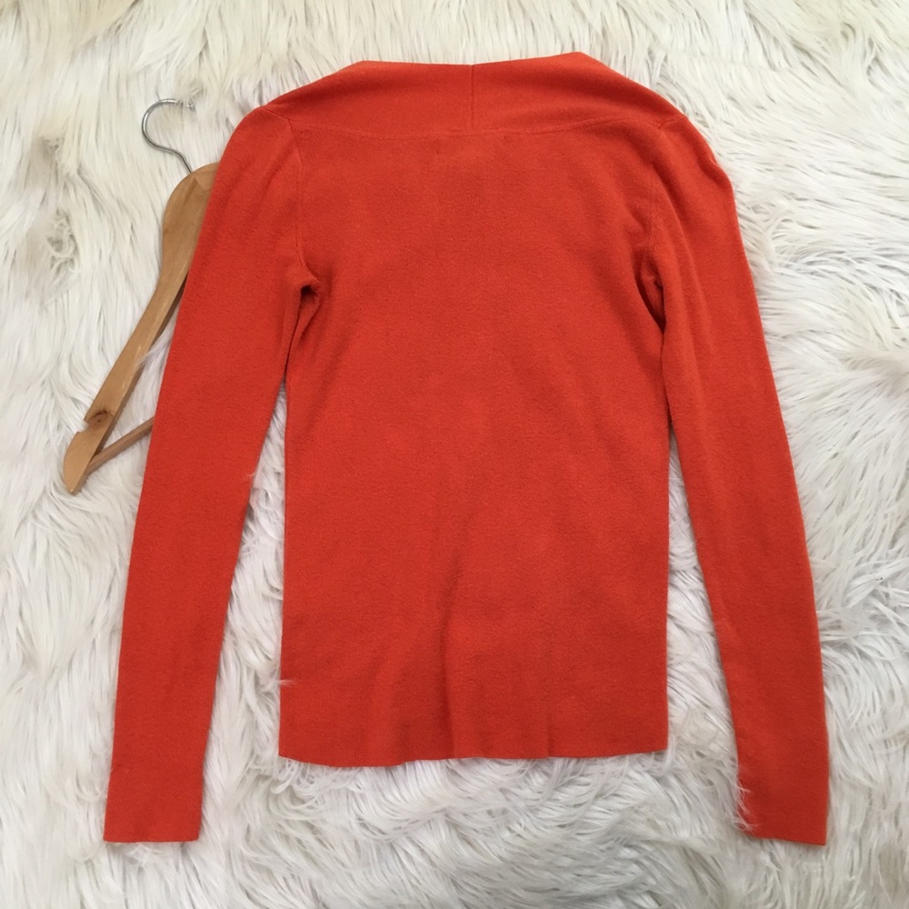 🎉SOLD🎉Banana Republic Womens XS V-Neck Sweater - Picture 4 of 4